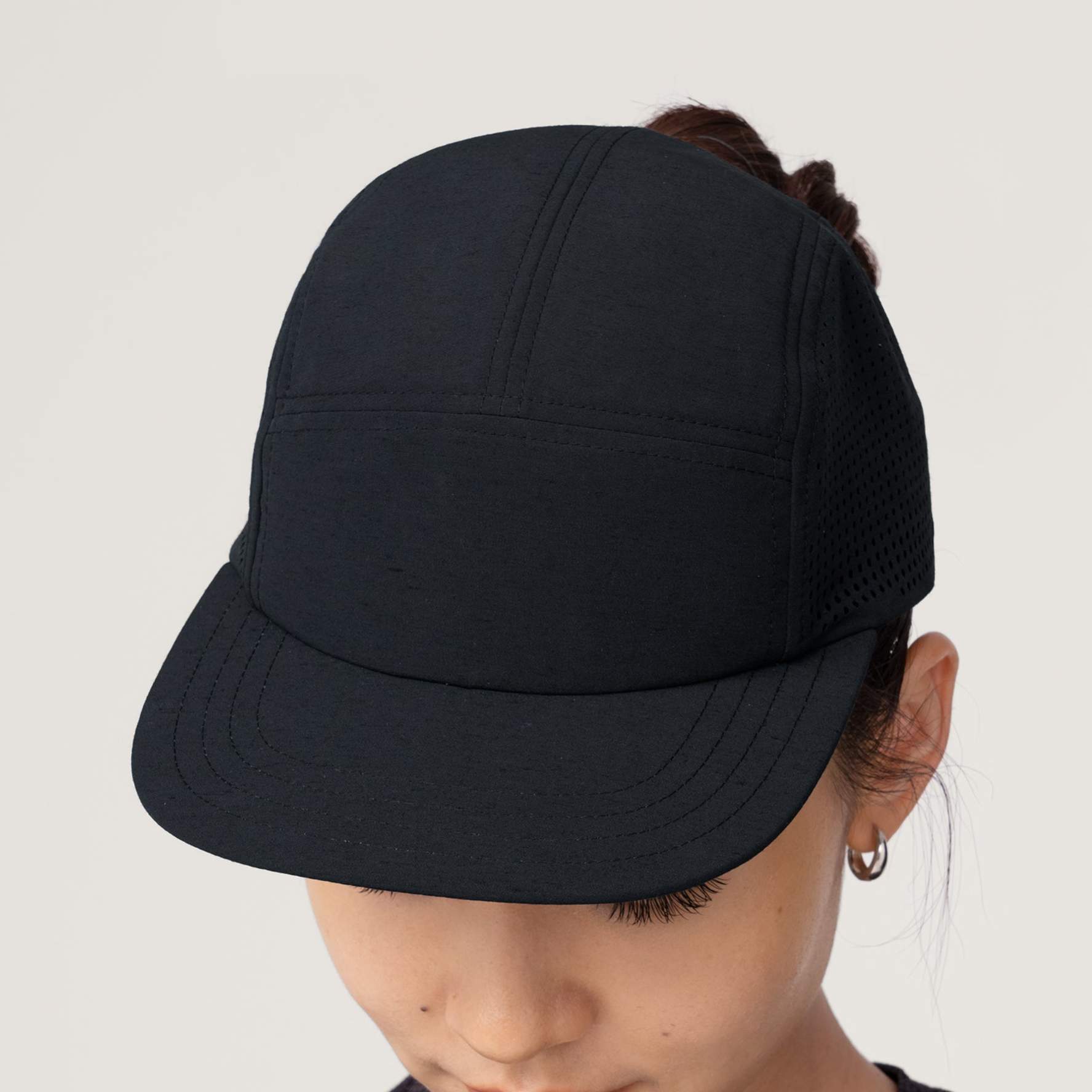 Lightweight Performance Cap - Natural Black