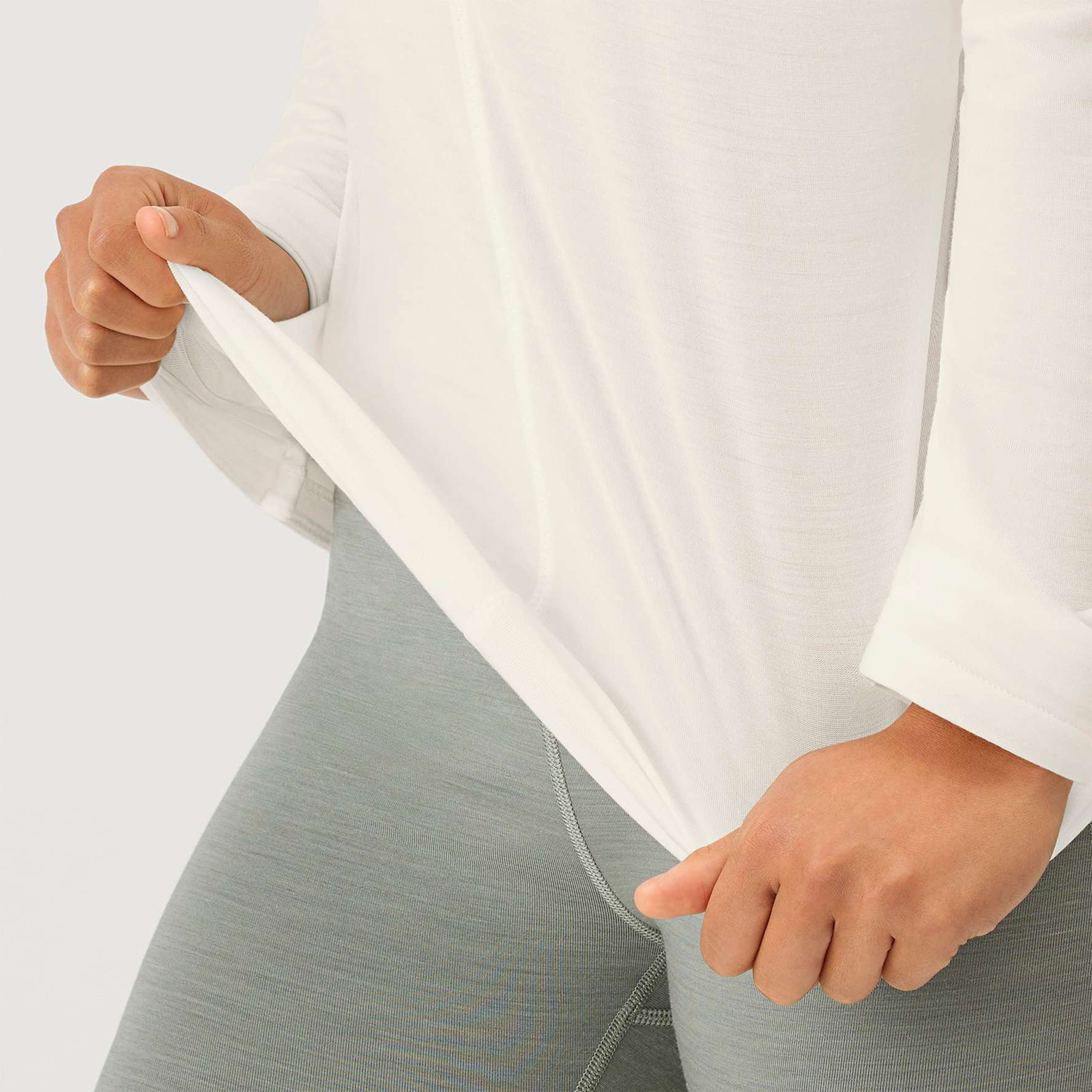 Women's Studio Long Sleeve Tee - Blizzard