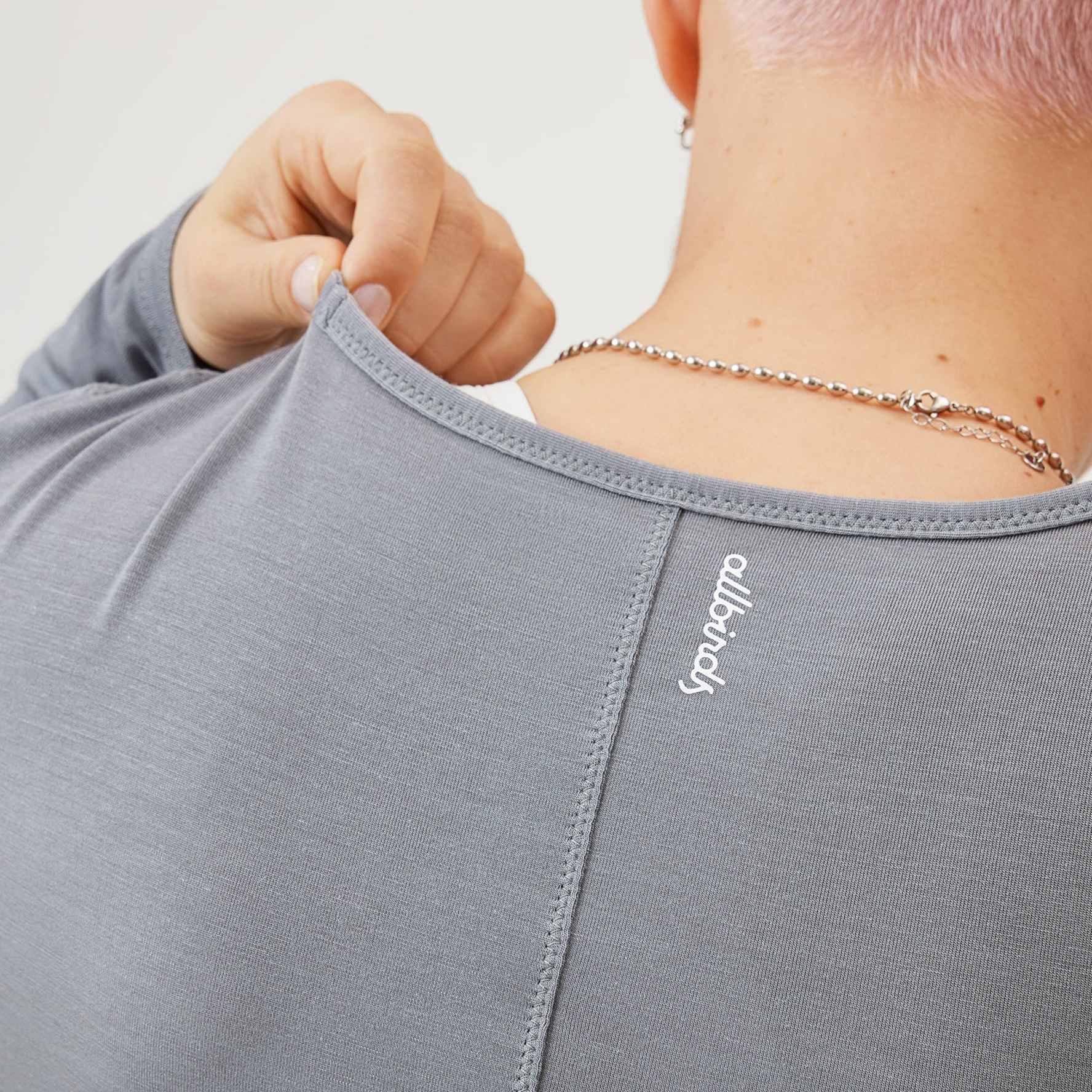 Women's Studio Long Sleeve Tee - Medium Grey
