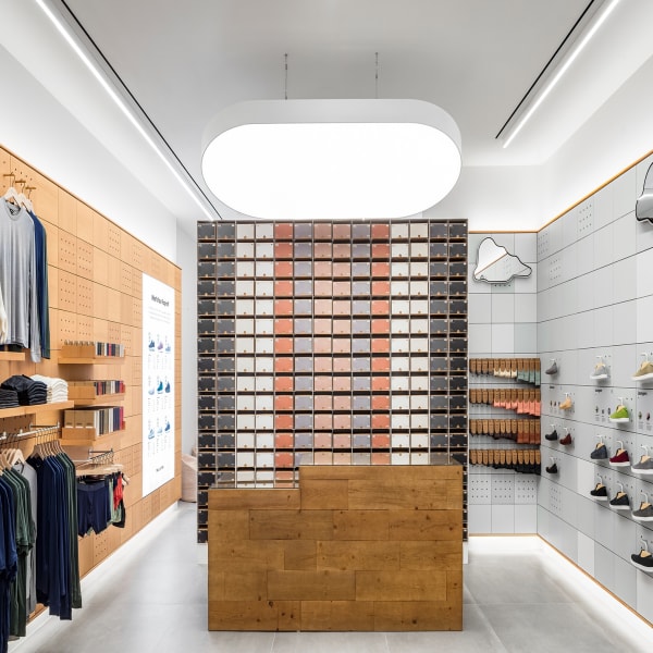 Allbirds Store in Garden State Plaza, Paramus, New Jersey