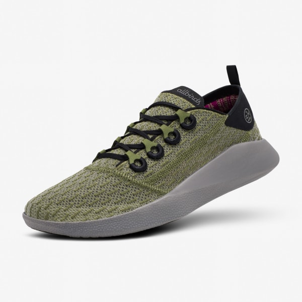 Super light trainers outlet