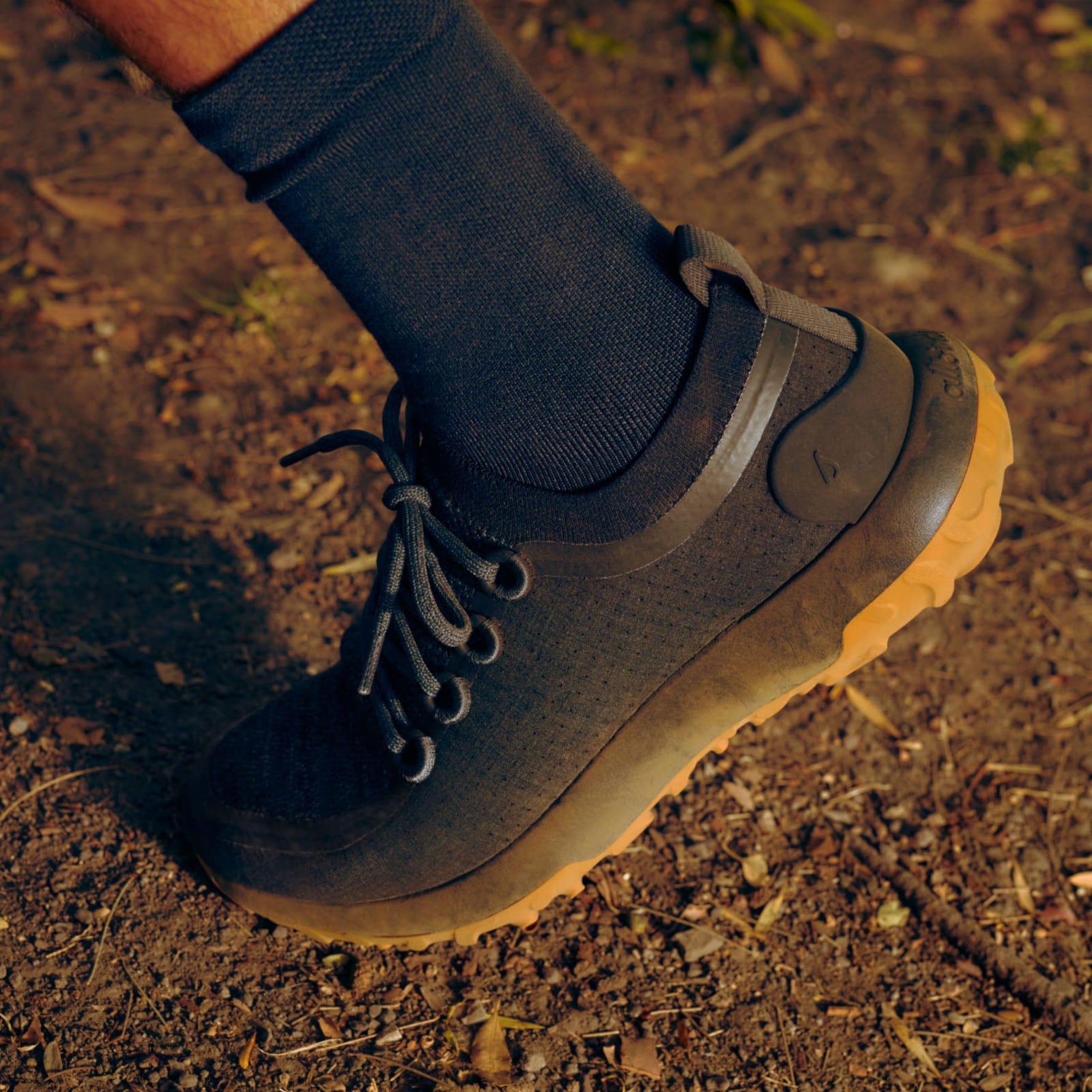 Hiking runners best sale