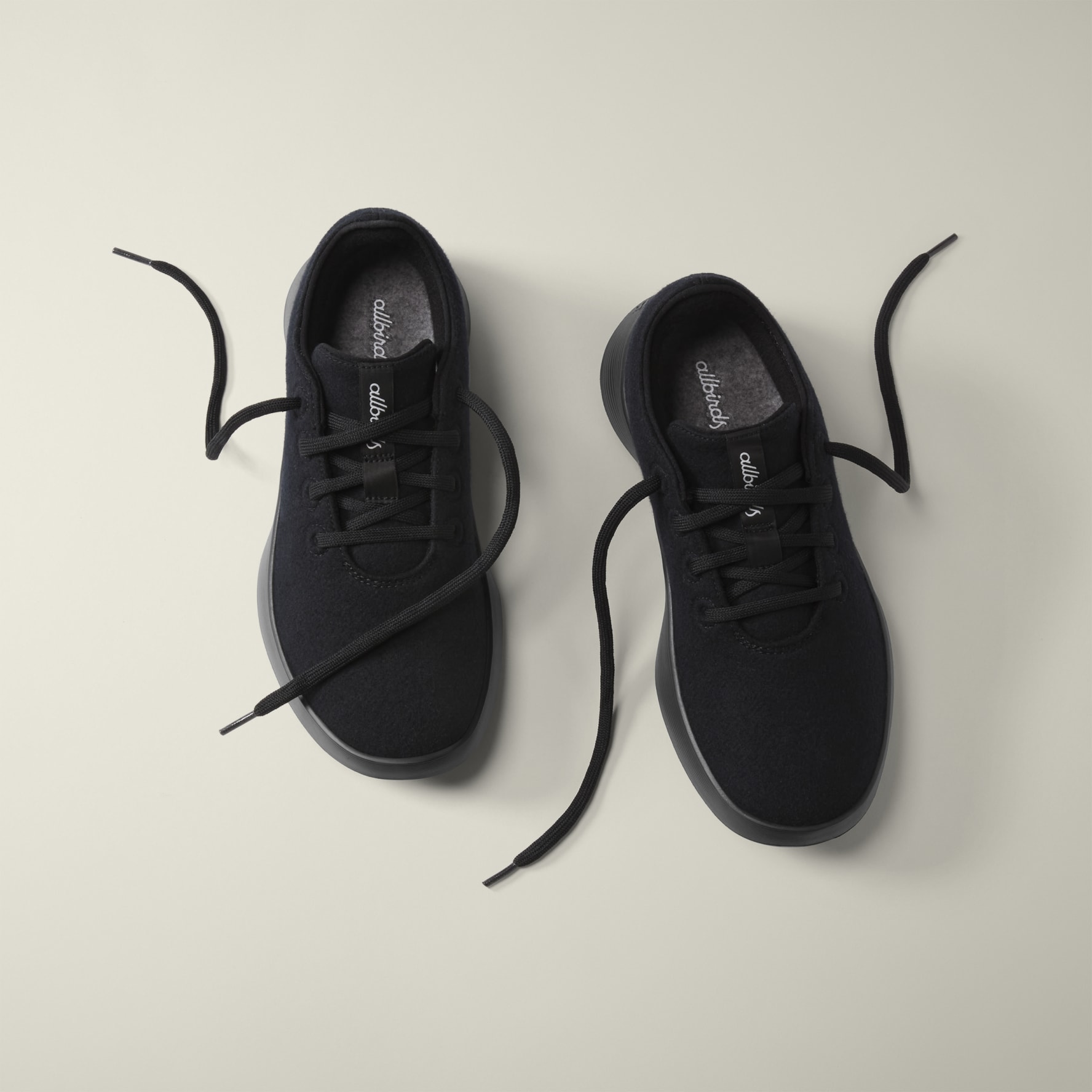 Allbirds black 2025 wool runners