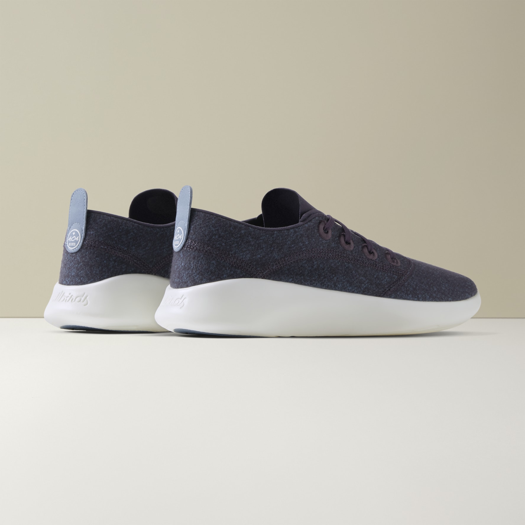 Men s SuperLight Wool Runners Thunder Purple Natural White Sole