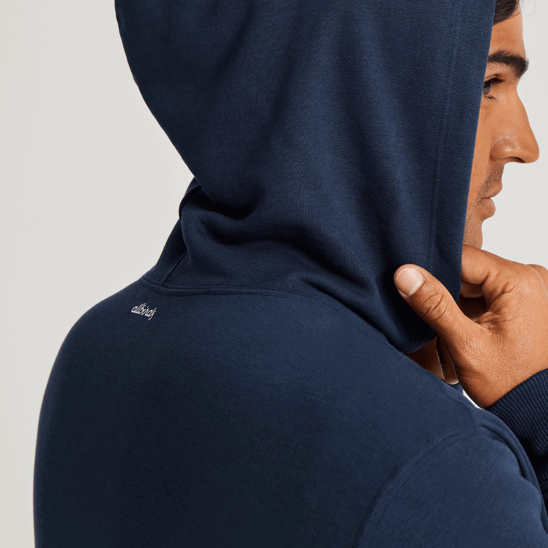 Navy blue 2025 nike hoodie mens