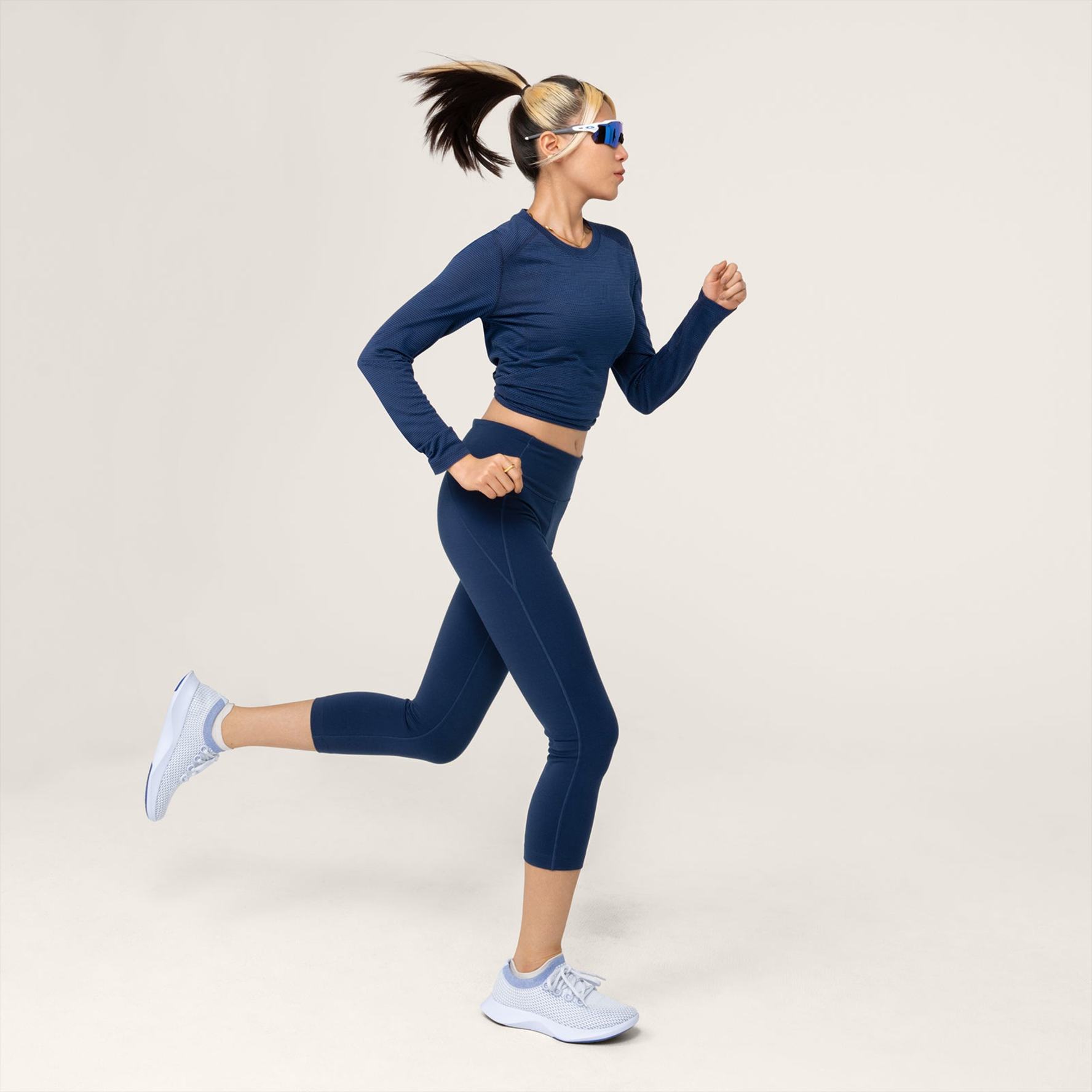 Nike Dri Fit Capri Leggings Womens Sz M Purple Black Running Athletic  Workout | eBay