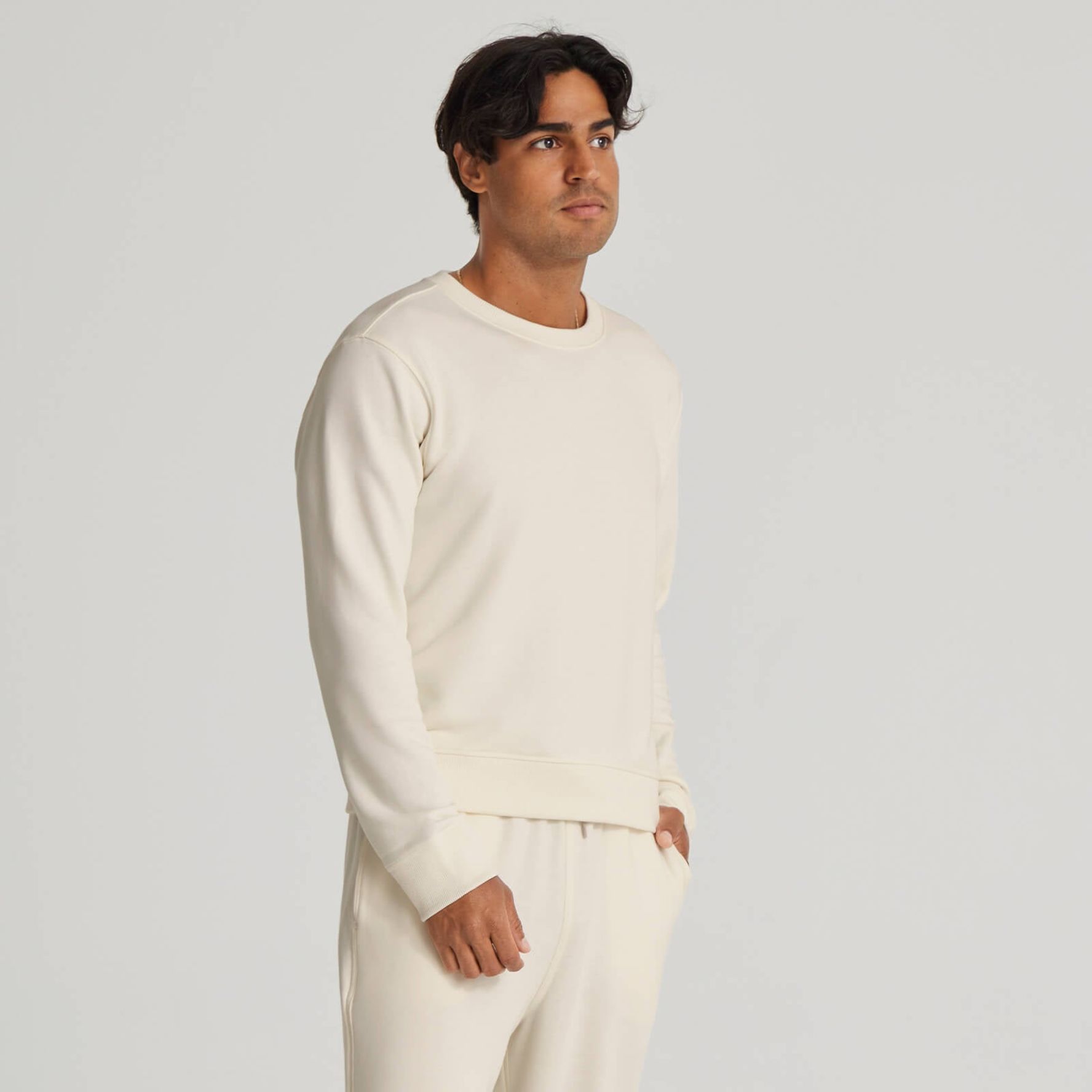 White crew neck jumper outlet mens