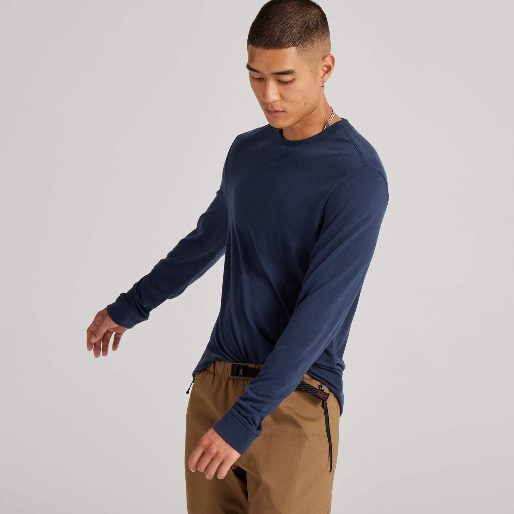Long sleeve tees for men sales