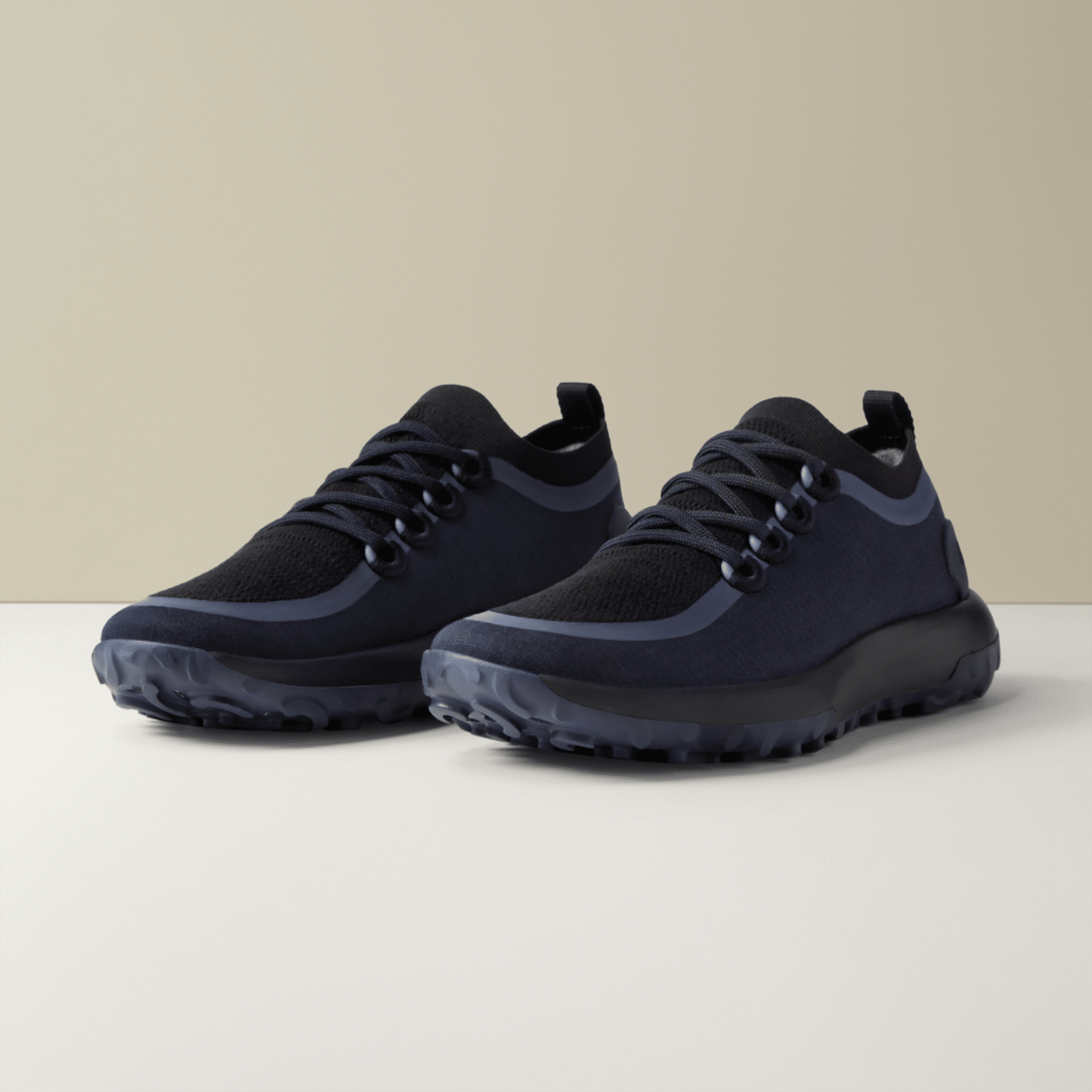 Black runners mens discount