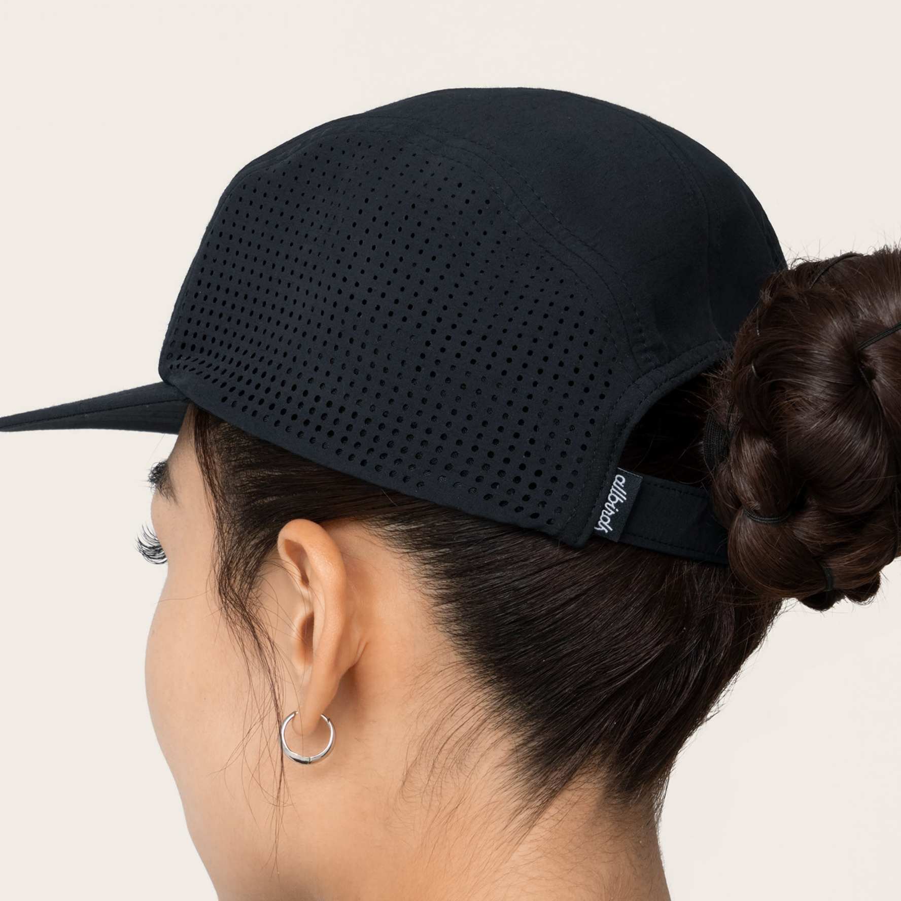 Black netted cap shop