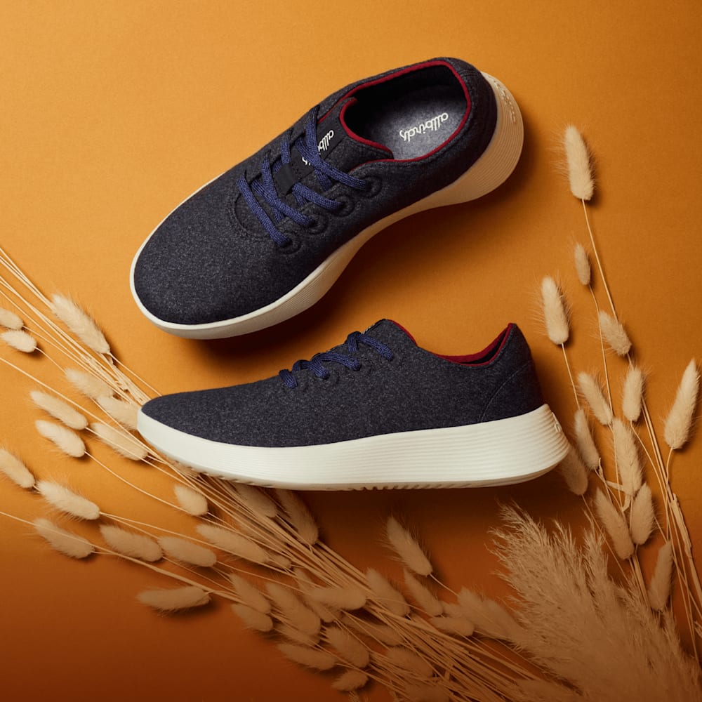 Inc shoes website on sale