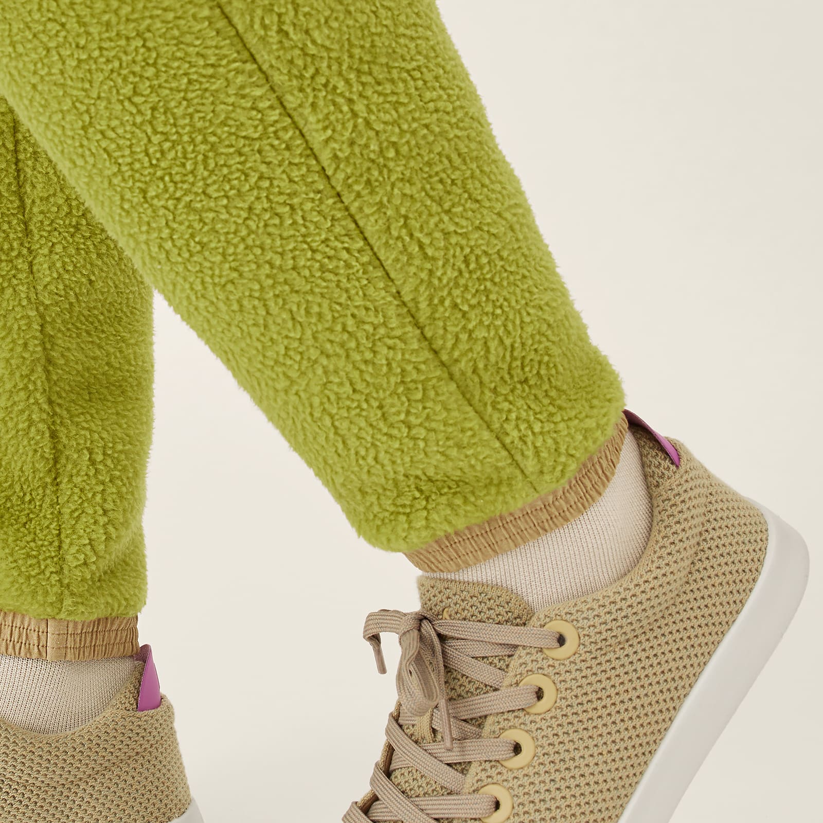 Men's Fluff Fleece Pant Hazy Lime Merino Wool Fleece Sweatpants Allbirds