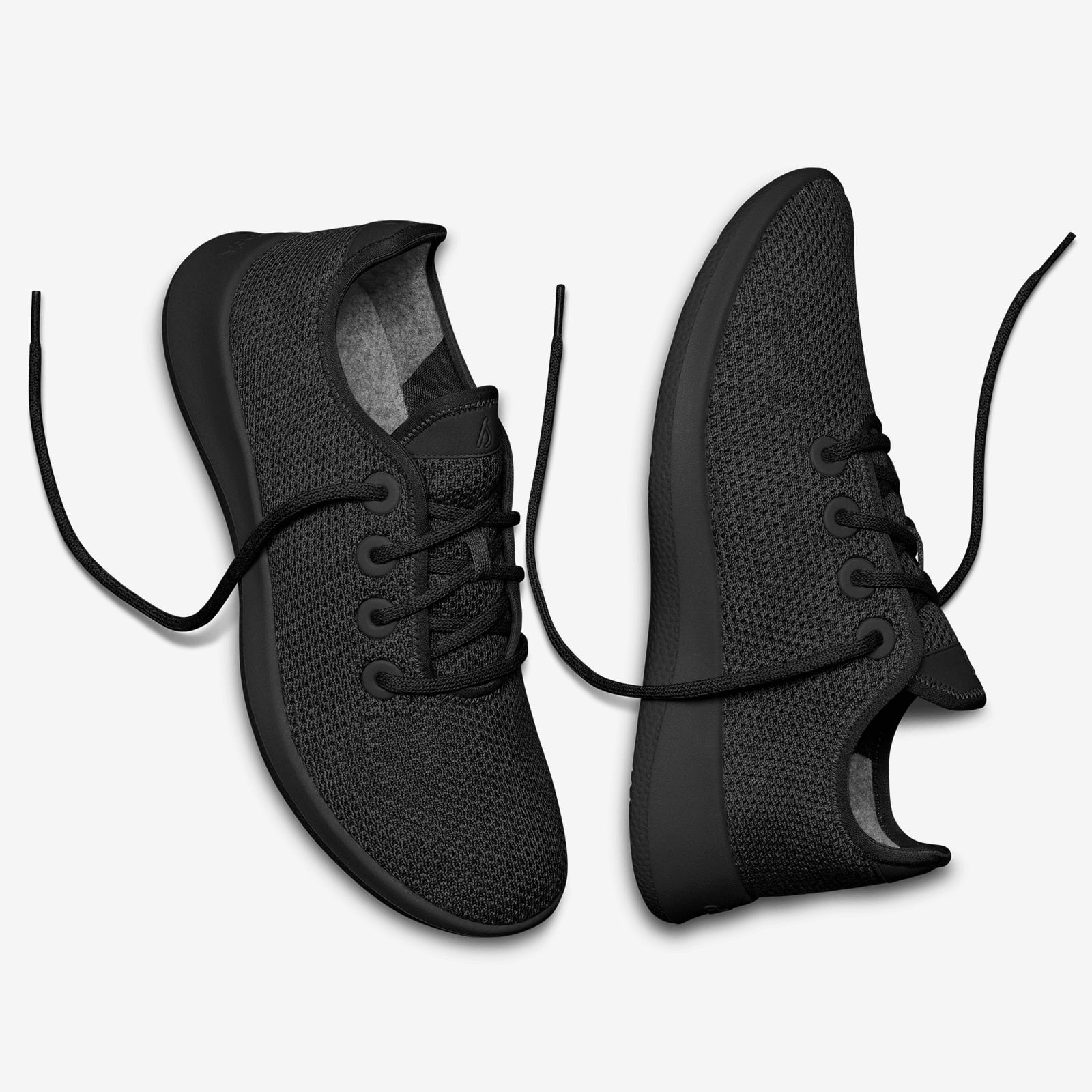Allbirds Tree Runners & Reviews, Men's Jet Black (Black Sole)