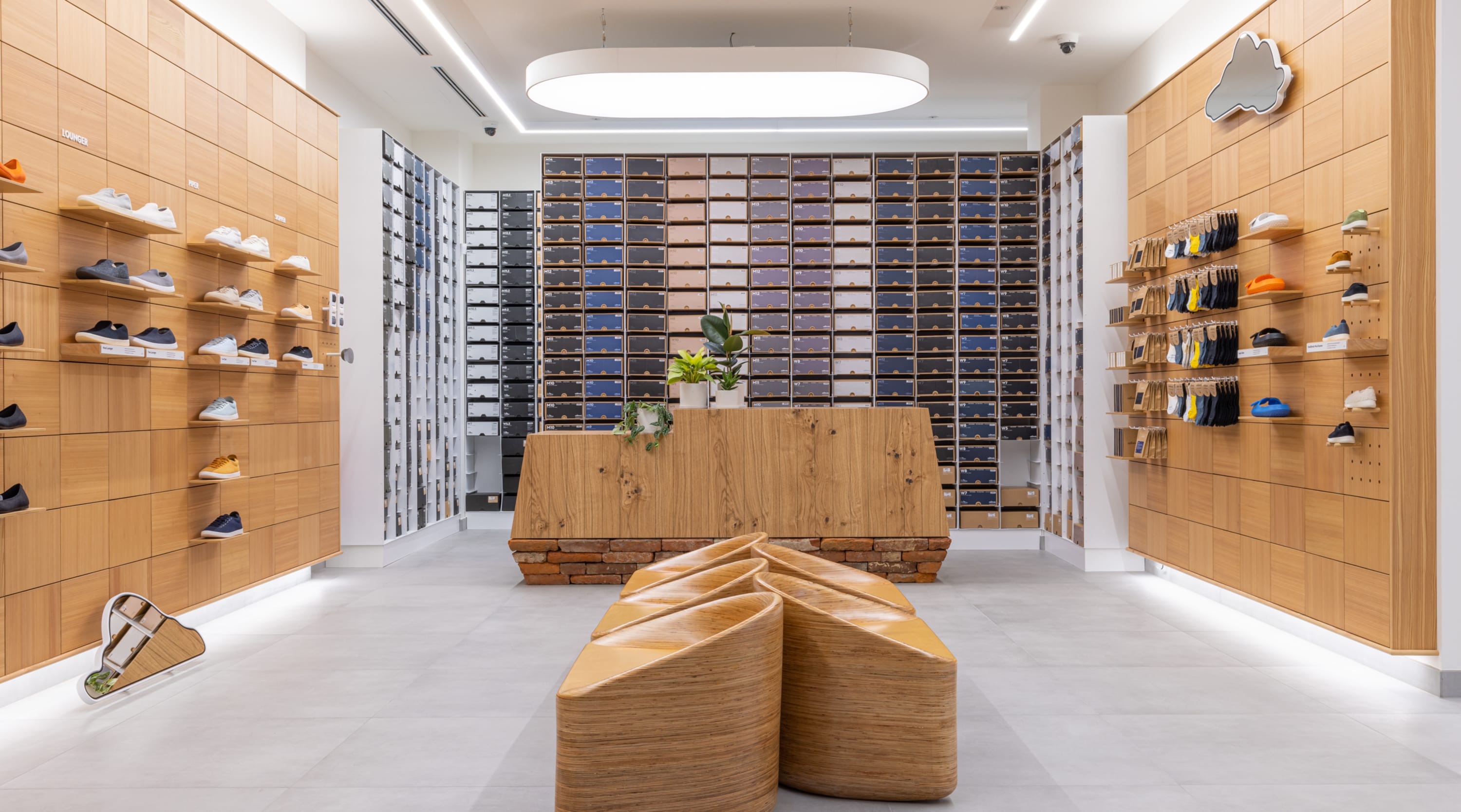 Can you buy discount allbirds in a store