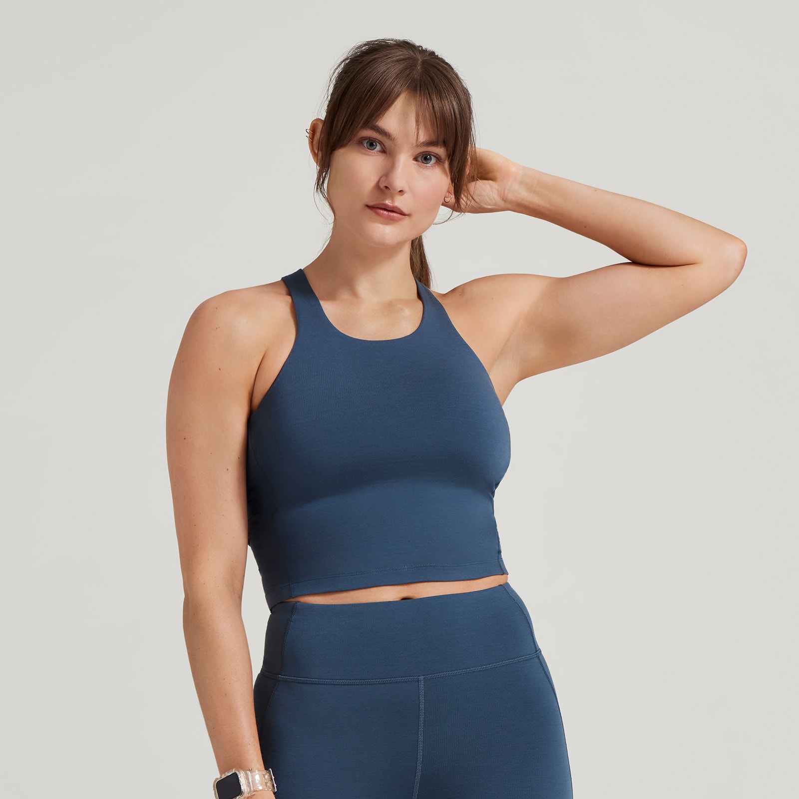 21Q3 perform-apparel custom-collection-page-crops-W 1600x1600 15