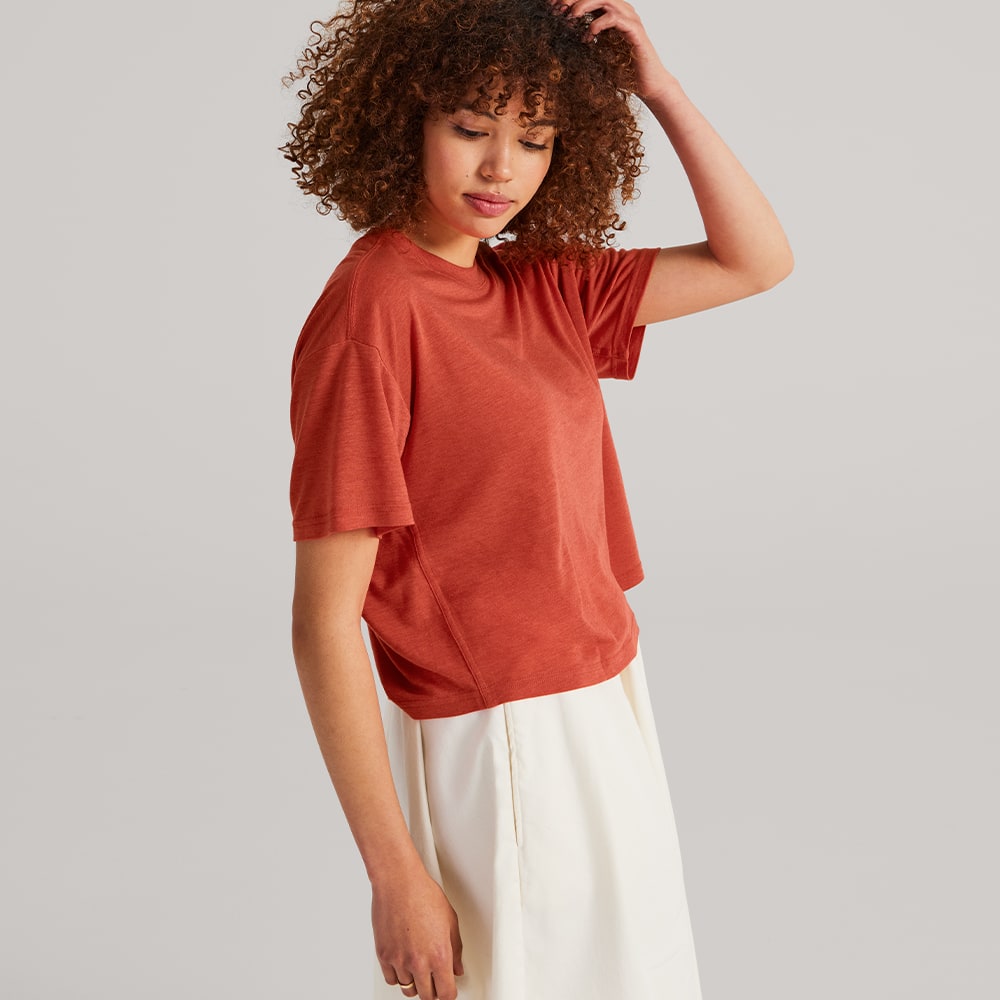 Grid On-Body Relaxed-Tee Women Redwood 06