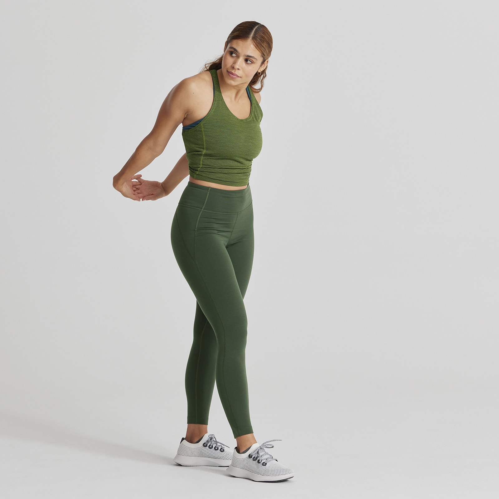 Allbirds 21-Q4 PDP 41 Womens Natural Legging Pine 7463.jpg